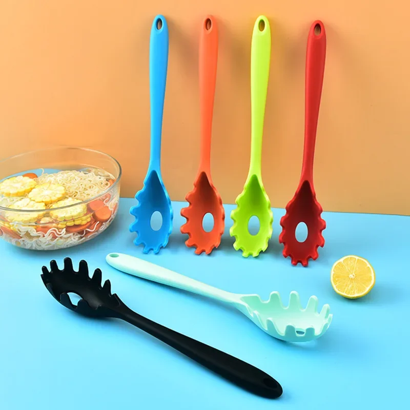 Kitchen Gadgets Pasta - 1 قطعة سيليكون المعكرونة المعكرونة ملعقة