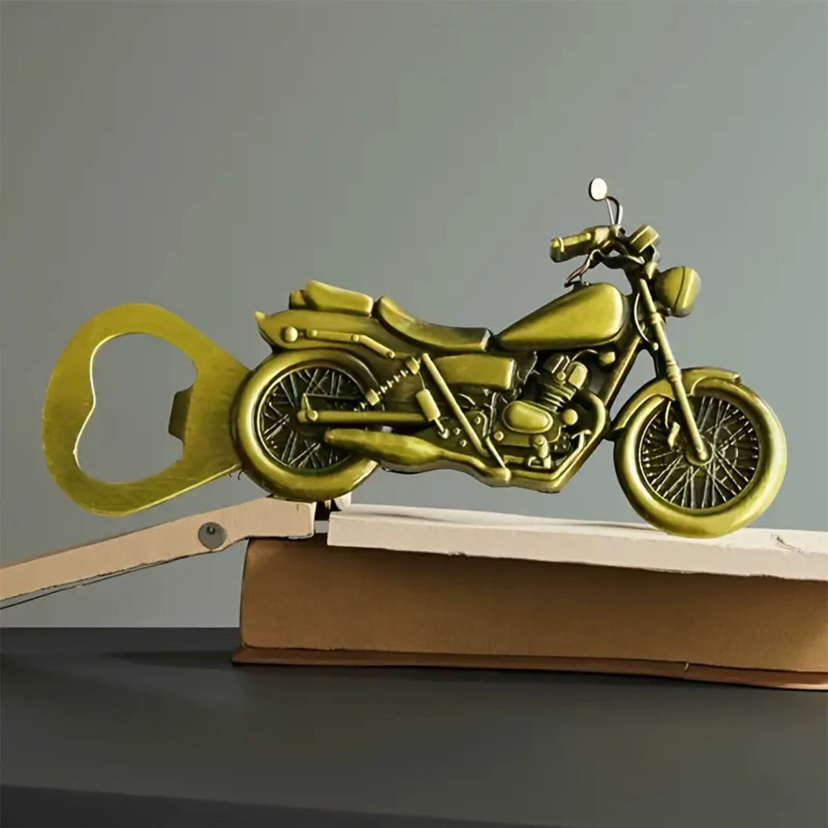 فتاحة زجاجات دراجات نارية عتيق - مراجعة Kitchen Gadgets Vintage وسعره