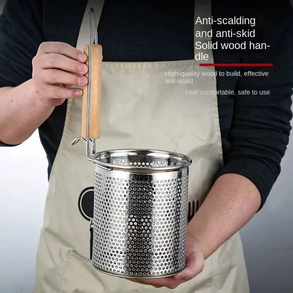 مصفاة متعددة الاستخدامات من ال - مراجعة Kitchen Gadgets Pasta وسعره