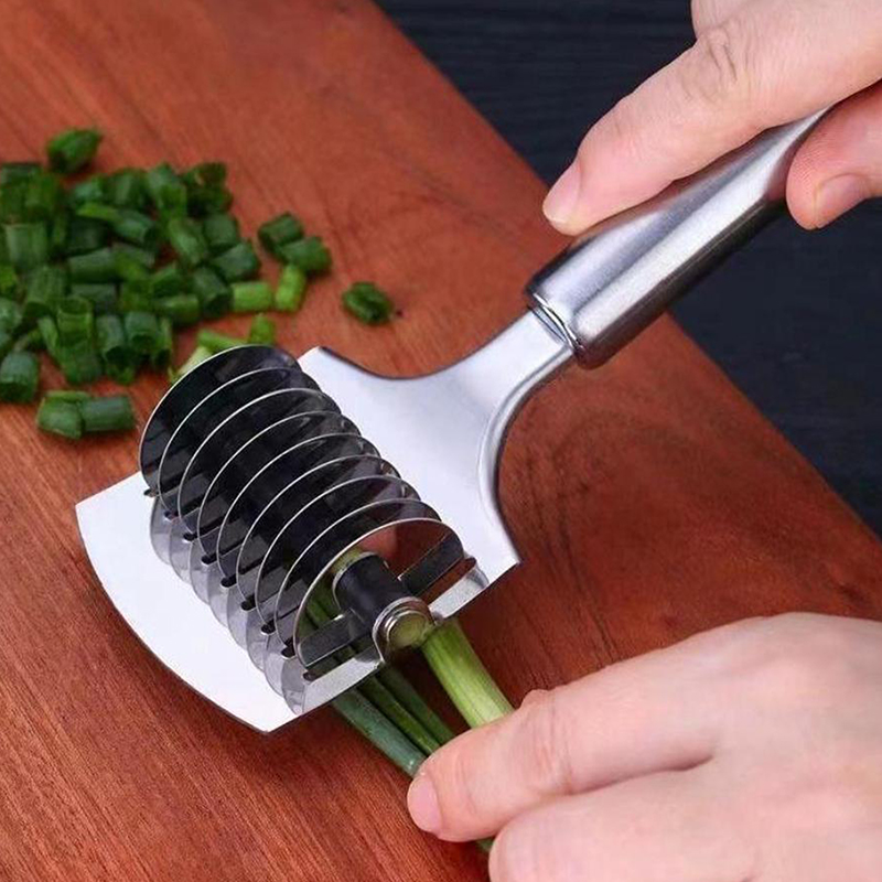 قطاعة سباغيتي يدوية من الفولاذ - مراجعة Kitchen Gadgets Pasta وسعره